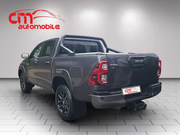 Toyota Hilux 2.8D-4D MHEV Invincible Double Cab 4x4 A