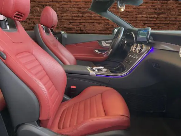 MERCEDES-BENZ C 200 AMG Line 4Matic