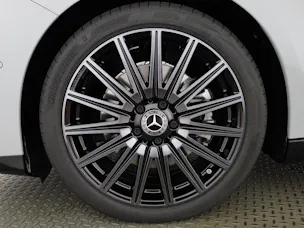 MERCEDES-BENZ CLA Shooting Brake 350 4Matic 85 kWh EQ