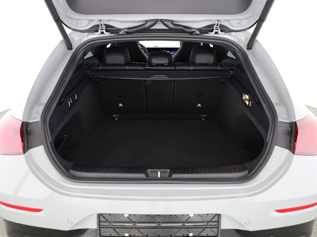 MERCEDES-BENZ CLA Shooting Brake 350 4Matic 85 kWh EQ