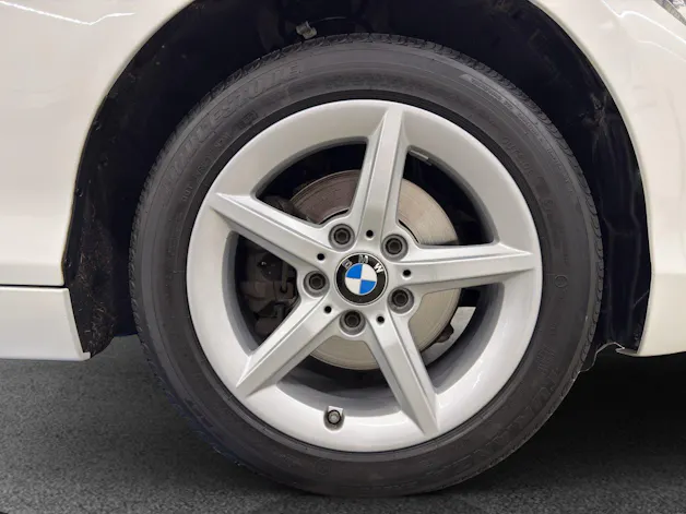 BMW 120i