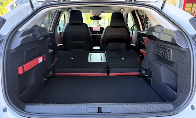CITROEN C4 1.5 BlueHDi Shine Pack EAT8