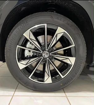 MG HS 1.5 T PHEV Luxury