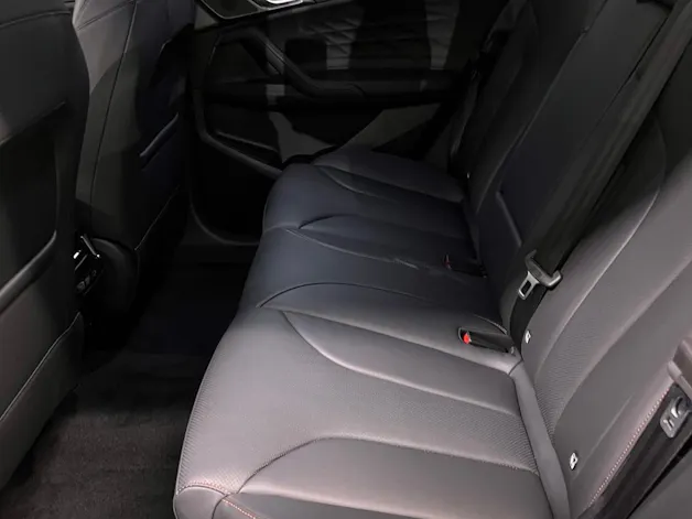 MG HS 1.5 T PHEV Luxury