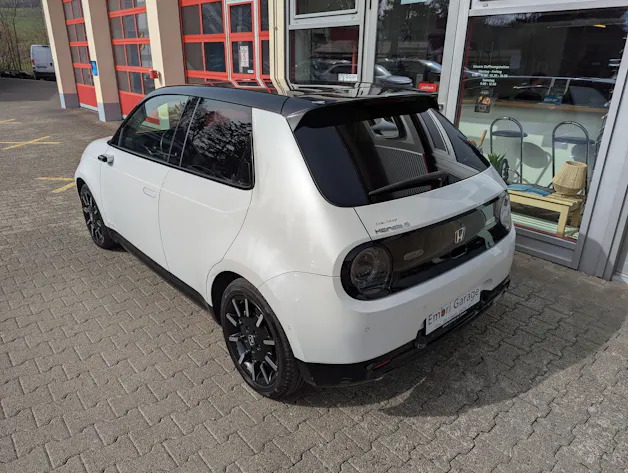 HONDA e Advance