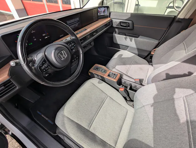 HONDA e Advance