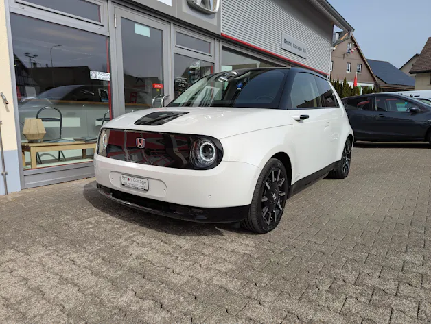 HONDA e Advance
