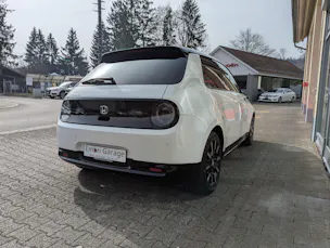 HONDA e Advance
