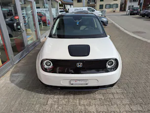 HONDA e Advance