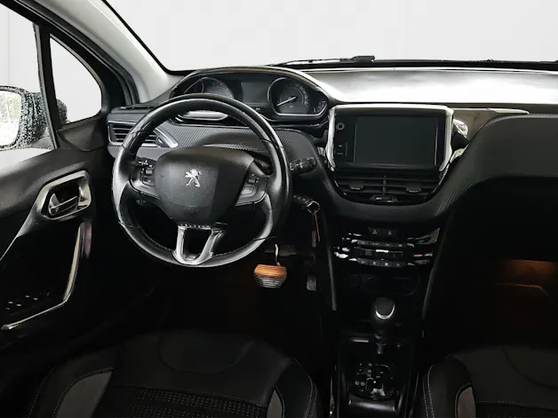 PEUGEOT 2008 1.2 PureTech Allure EAT6