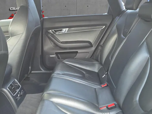 AUDI RS6 Avant 5.0 TFSI V10 quattro tiptronic