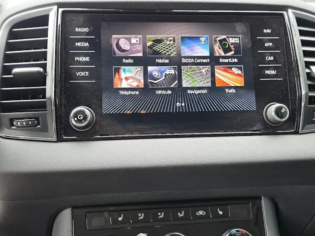 SKODA Karoq 1.5 TSI ACT Ambition DSG