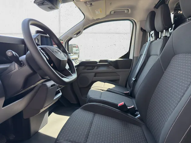 FORD Transit C Van 320 L1 2.0 EcoBlue 136 Trend
