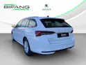 SKODA Octavia Combi 2.0 TDI DSG Selection