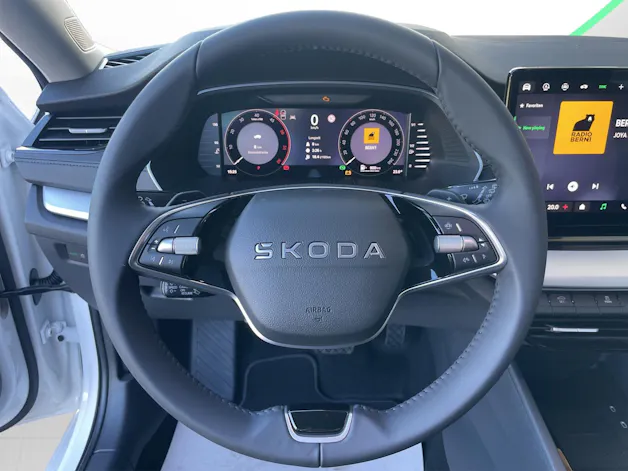 SKODA Octavia Combi 2.0 TDI DSG Selection