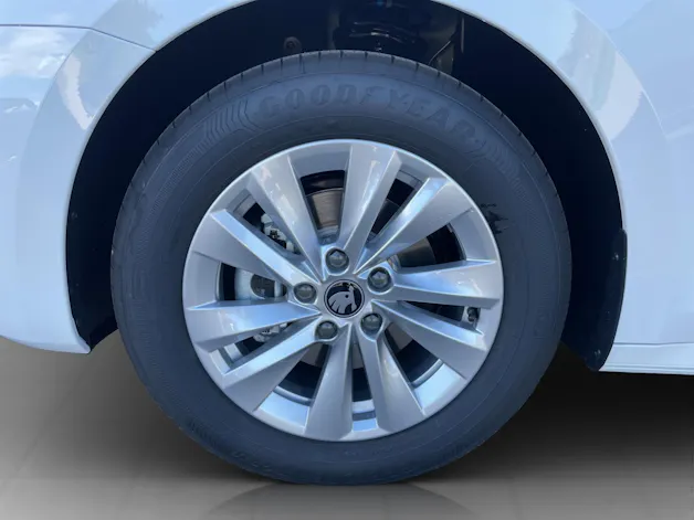 SKODA Octavia Combi 2.0 TDI DSG Selection