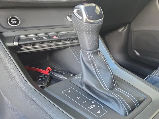 AUDI Q3 35 TFSI advanced Attraction S-tronic