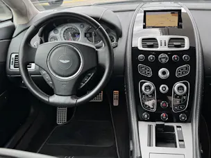 ASTON MARTIN V8 Vantage 4.7 S Sportshift *Facelift*