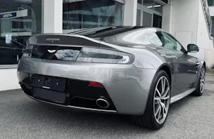 ASTON MARTIN V8 Vantage 4.7 S Sportshift *Facelift*
