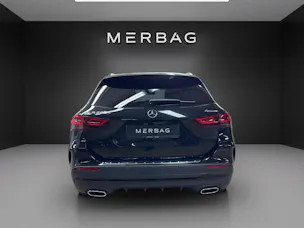 MERCEDES-BENZ GLA 220d AMG Line 4Matic