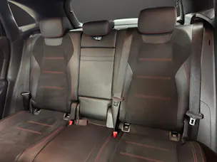 MERCEDES-BENZ GLA 220d AMG Line 4Matic