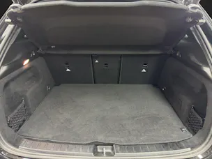 MERCEDES-BENZ GLA 220d AMG Line 4Matic