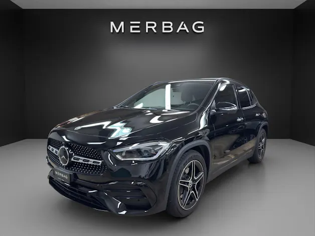 MERCEDES-BENZ GLA 220d AMG Line 4Matic
