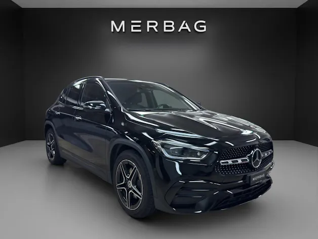 MERCEDES-BENZ GLA 220d AMG Line 4Matic