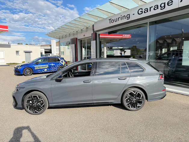 VW Golf Variant 2.0 TSI R-Line DSG 4 Motion