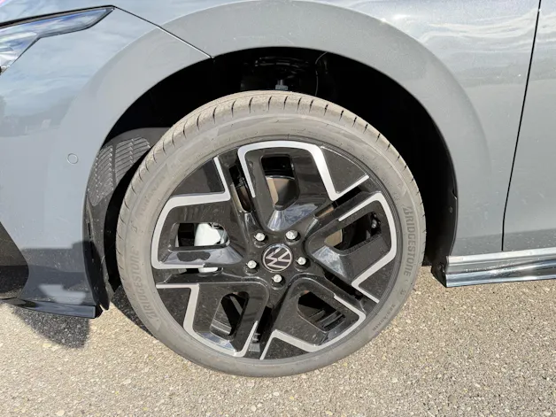 VW Golf Variant 2.0 TSI R-Line DSG 4 Motion