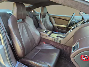 ASTON MARTIN DB9 Touchtronic 2