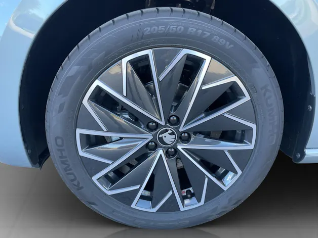 SKODA Scala 1.0 TSI Dynamic DSG