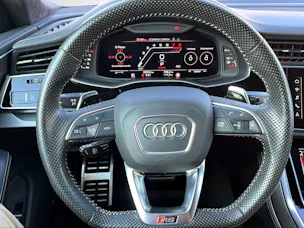 AUDI RS Q8 4.0 V8 TFSI quattro T-Tronic