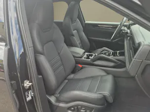 PORSCHE Cayenne Coupé GTS Tiptronic