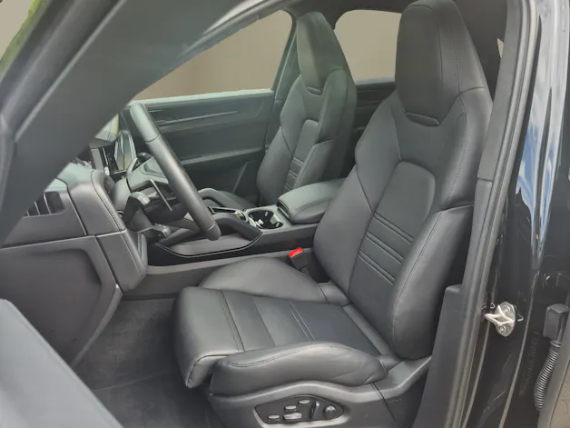 PORSCHE Cayenne Coupé GTS Tiptronic