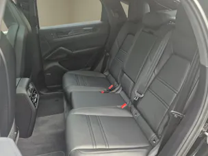 PORSCHE Cayenne Coupé GTS Tiptronic