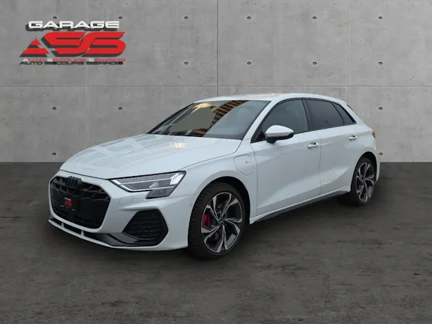 AUDI A3 Sportback 45 TFSI e S line Attraction S-tronic