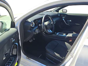 MERCEDES-BENZ A AMG 35 4Matic 8G-DCT
