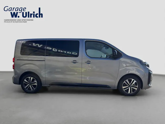 PEUGEOT Traveller Std. Family Ed. 2.2 BHDI 180 PS EAT 8