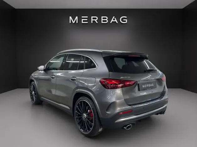MERCEDES-BENZ GLA AMG 35 4Matic 8G-DCT