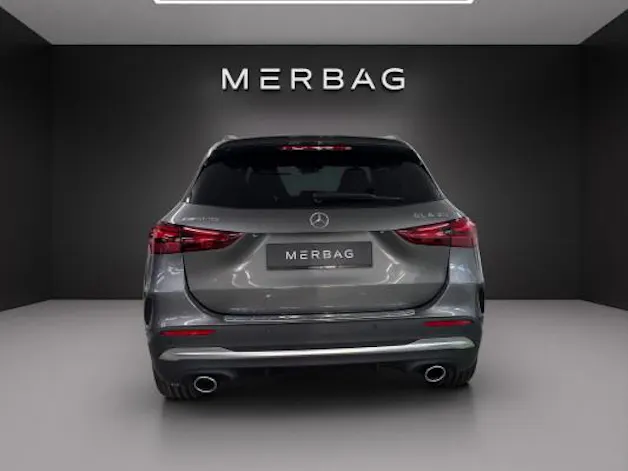 MERCEDES-BENZ GLA AMG 35 4Matic 8G-DCT
