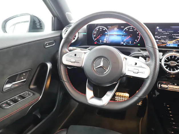 MERCEDES-BENZ A 250 4Matic 8G-DCT