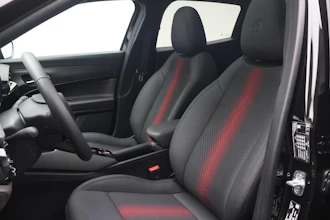 https://vehicle.imgix.net/4447825/01c918ee-1bd4-462e-8270-1f16941df7e2.JPG