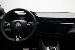 immagine del veicolo ALFA ROMEO Junior Elettrica TI