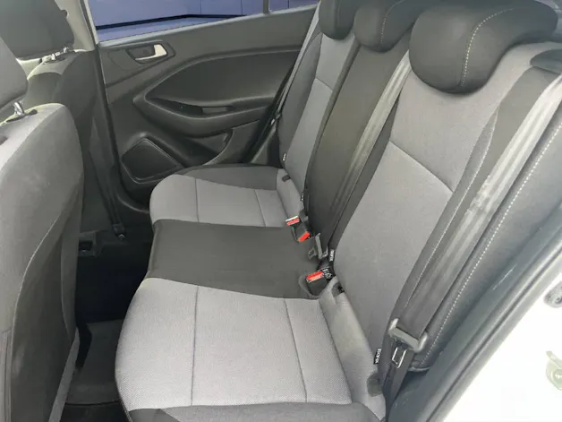 HYUNDAI i20 1.0 T-GDi 120 Amplia