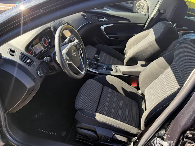 OPEL Insignia 1.6 T Sport