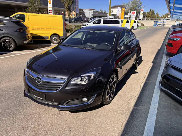 OPEL Insignia 1.6 T Sport