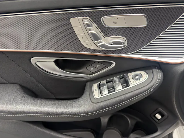 MERCEDES-BENZ EQC 400 AMG Line 4Matic