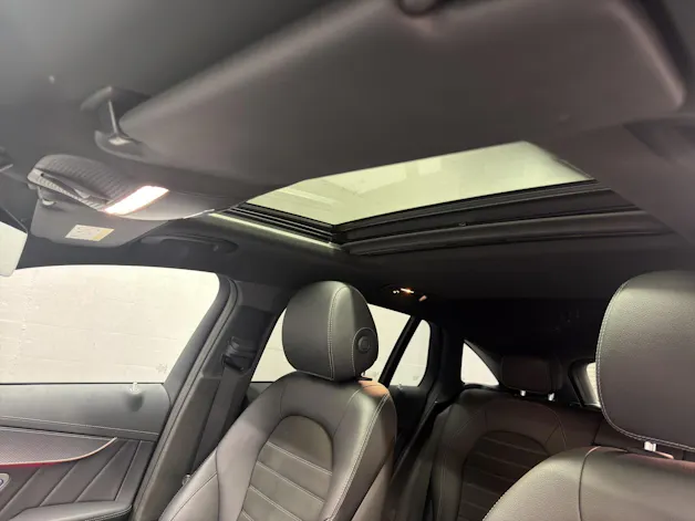 MERCEDES-BENZ EQC 400 AMG Line 4Matic