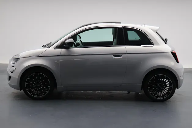 FIAT 500 La Prima